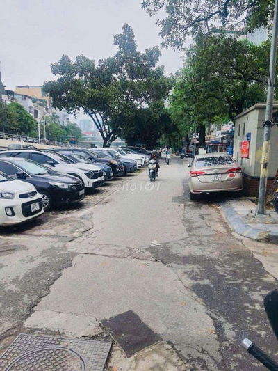 NHÀ HIẾM NỘI ĐÔ PHỐ TRẦN KHÁT CHÂN FULL CÔNG NĂNG TIỆN ÍCH Ở NGAY.