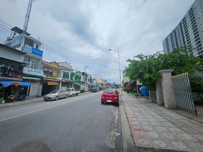 BÁN GẤP 148M(8X19M), NGAY TRUNG TÂM CHỢ, KHU DÂN CƯ SẦM UẤT