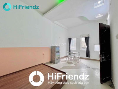 Cho thuê Studio Full NT cửa sổ trời thoáng gần nhà ga T3