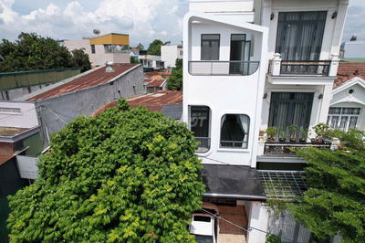 💥Nhà 1 trệt 2 lầu mặt tiền đường Trần Phú gần Nhà hàng Thanh Lịch