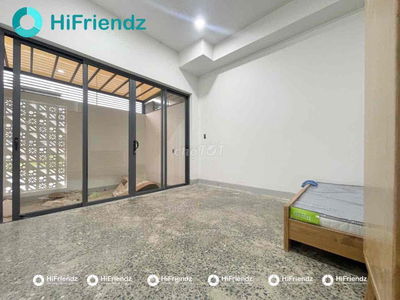 căn hộ ban công gần đỗ xuân hợp