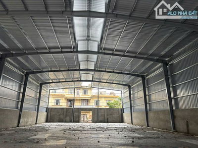Cho thuê 400 -600m nhà xưởng hiện đại tại thường tín hà nội