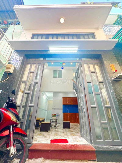 Tôi là chính chủ cần bán căn nhà 4 m 10 m