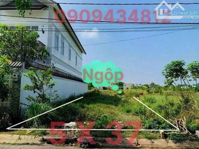 NÓNG QUÁ HÓT CỦ CHI khu đô thị sầm uất CẦN BÁN GẤP Đất MẶT TIỀN 5X37full thổ GIÁ QUÁ RẺ