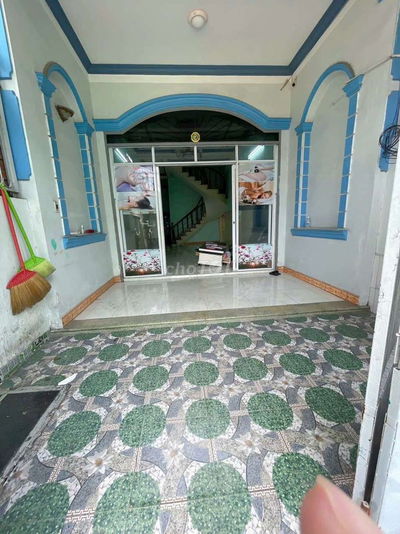 Cho thuê nhà diện tích rộng
