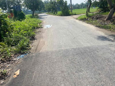 chính chủ lo đất mặt tiền nhi binh (38x38