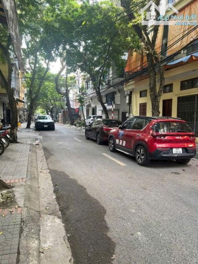 ❌️❌️ SIÊU HIẾM -PHỐ NGHĨA TÂN - 35M2 -9.9 TỶ -OTO VÀO NHÀ.