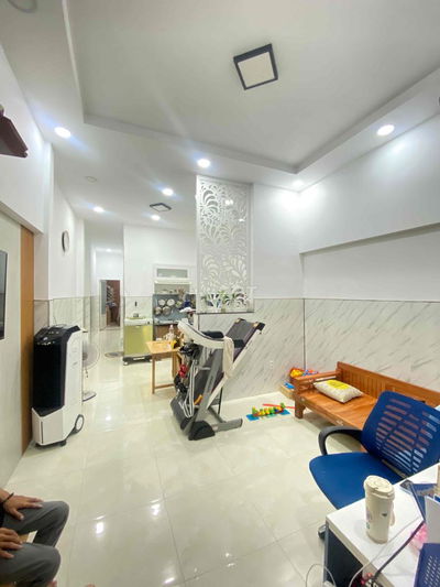 bán nhà C4 MT đường 52 Hiệp Bình Chánh. 80m2, HSXD cao, thích hợp CHDV