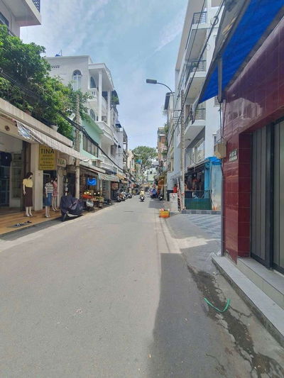 Mặt Tiền Bà Hạt f6 q10 / 3.4 dài 10