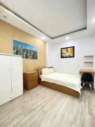 Cho thuê phòng gần chợ Bến Thành ĐH Văn Lang Sư Phạm KHXH&NV Hoa Sen