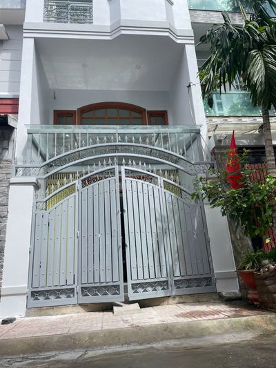 Nhà Đẹp hẻm xe tải Huỳnh văn Nghệ - 5 phòng ngủ WC riêng sẵn máy lạnh