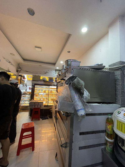 Chính chủ bán nhà mặt tiền, khu vưc kinh doanh sầm uất