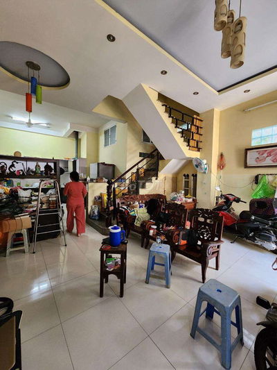 Bán nhà chia tài sản
