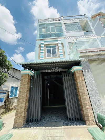 Nhà Mới Mặt Tiền Quận 8 - 3.5x12.5m - 3 Tầng, Sân Đậu ÔTô - 4 Tỷ Nhỉnh