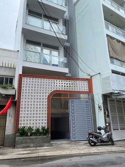 Cho thuê nhà mới xây 100% 50a Trường chinh. Dt. 5,5x16m 1 hầm 5 lầu st