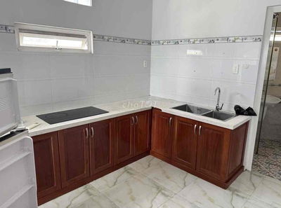 Căn Hộ Dịch Vụ , Ngay Ngã Tư MK , 55m2 , Full Nội Thất