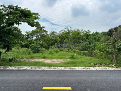 Bán ngộp lô đất 389m2 Thổ Cư Mặt Tiền Nguyễn Thị Lắng Giá Sốc 650Trieu