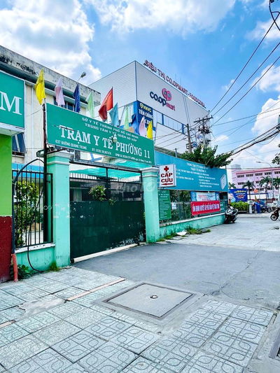 🔥 NHÀ ĐẸP GIÁ MỀM - GẦN COOPMART QUANG TRUNG – 2PN 2WC - 2.X 🔥