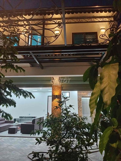 LIỀN KỀ KĐT LINH ĐÀM 90m MT7.4m NHÀ 4 TẦNG THANG MÁY GIÁ 15 TY5