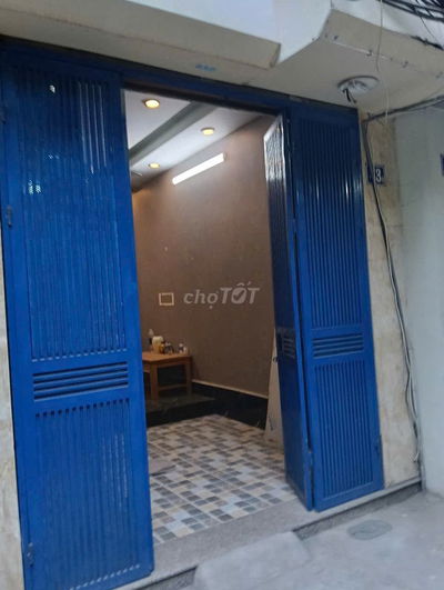 Bán gấp giá rẻ Định Công 33m, 4 tầng, mặt tiền 4.5m, 2.35 tỷ Hoàng