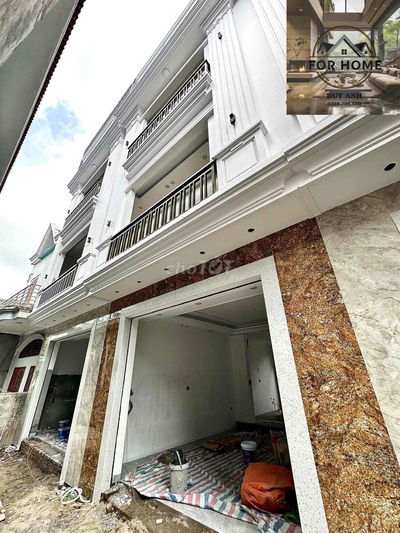 siêu phẩm phố Tây Văn Cao ô tô sát nhà