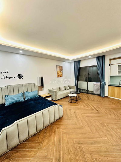 Cho thuê căn hộ 50m2 phố Ngọc Lâm thông Nguyễn Văn Cừ
