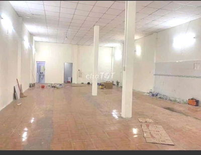 Xưởng 200m2 - Nền Gạch - Vĩnh Lộc - Quách Điêu
