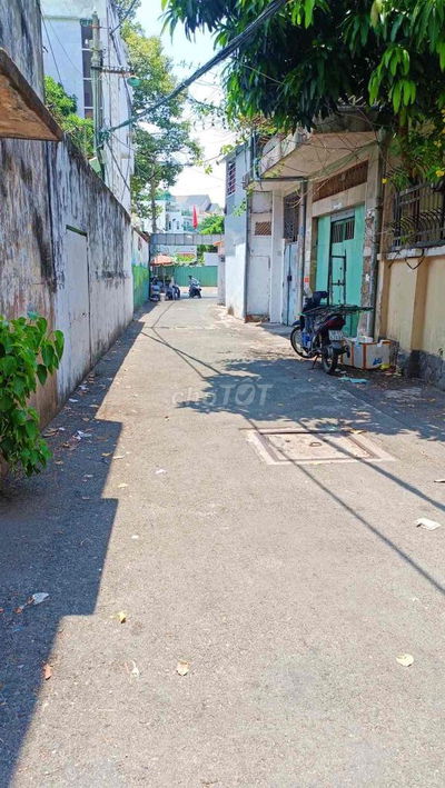 HẼM XE HOI TRẦN BÌNH TRỌNG Q5