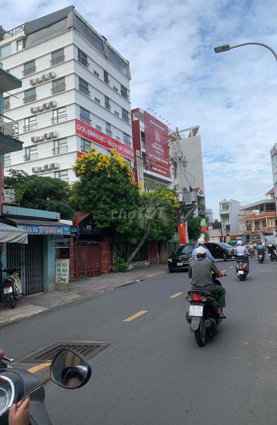 Mặt tiền Nguyễn Văn Đậu, (6x26m) vuông, 3T, P.11, Bình Thạnh chỉ 26ty