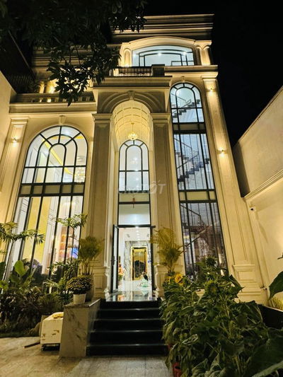Biệt Thự Nguyễn Thị Tú 10x25m Có Hầm 5 Tầng, Hồ Bơi, Thang Máy 21 Tỷ