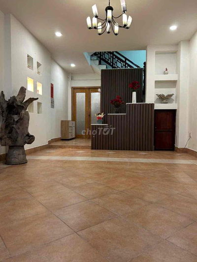 Cho thuê MB Quận 3 - Gần chợ Tân Định