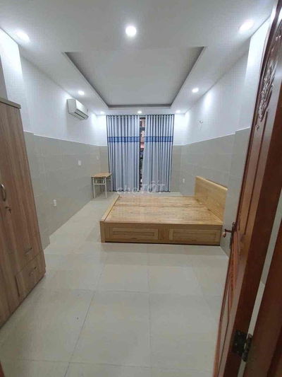 🆘🏠❌ Nhà mới Mặt Tiền Bà Hạt, 3 phòng lớn, Nội thất cơ bản