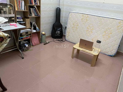 Cho thuê phòng chính chủ bao điện nước cách trường đh y dược 200 mét