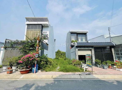 MT Hoàng Bá Huân 101m2 Full Thổ Cư Đã Có Sổ Riêng Giá 550 Triệu