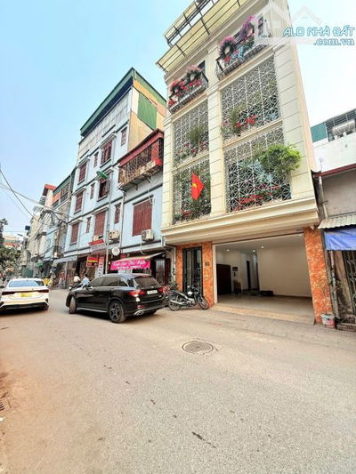 NHÀ ĐẸP – NGỌC HÀ – BA ĐÌNH –55M2 – MẶT TIỀN 5.3M - THANG MÁY – GARA Ô TÔ  – GÍA 18.5 TỶ