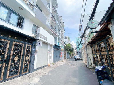 Biệt thự mini - 5 tầng - P3 GV - 5p ra Sân Bay -Ngay bệnh viện 175