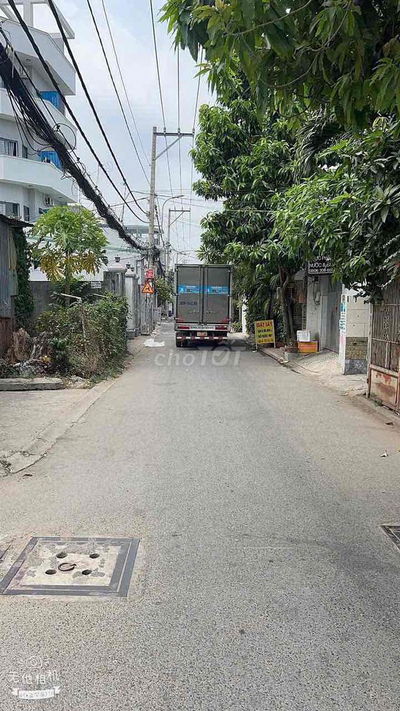 Bán nhà Mặt Tiền KD, diện tích: 82m, đường 8m, khu dân cư đông đúc