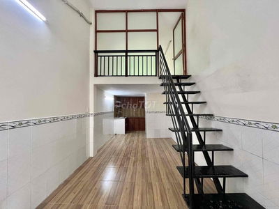 CHO THUÊ NHÀ NGUYÊN CĂN GIÁ RẺ Ở HÀ HUY GIÁP NGAY SÁT GÒ VẤP
