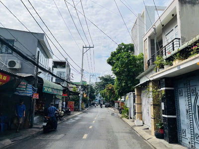 HIẾM GIÁ TỐT NHÀ 5TẦNG NGAG 6M THU NHẬP SẴN 50tr/thag NGAY HOÀNG DIỆU2