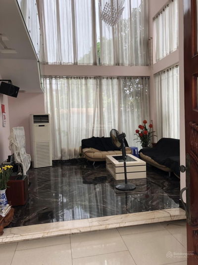 Bán Biệt Thự Đẹp Nhất Hóc Môn. Tiềm Năng Lớn, Giá Rẻ. Đón Đầu Cơ Hội Vàng Hiếm có