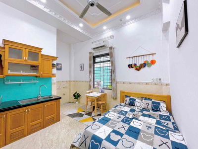 STUDIO FULL NỘI THẤT CỬA SỔ THOÁNG NGAY GẦN TÊN LỬA - BỐN XÃ