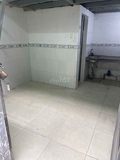 Cho thuê phòng trọ mặt tiền đường Phan Huy Ích, Gò Vấp