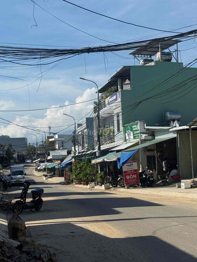 BÁN ĐẤT MẶT TIỀN ĐƯỜNG NAM CAO – ĐÀ NẴNG  Gần Hoàng Văn Thái. gần công