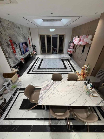 Nhà Mặt Tiền 4 Tầng Mới Xây 6 tháng Ngang 5m Giá 28Tỷ8