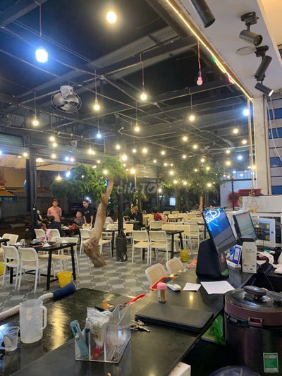 cần sang quán nhậu đang hoạt động bình thường.