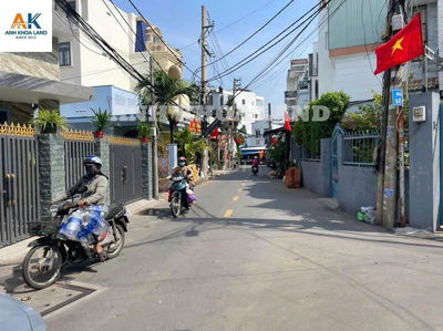 Bán nhà mặt tiền 2 tầng đường số 21 phường Bình Trưng Đông, Quận 2