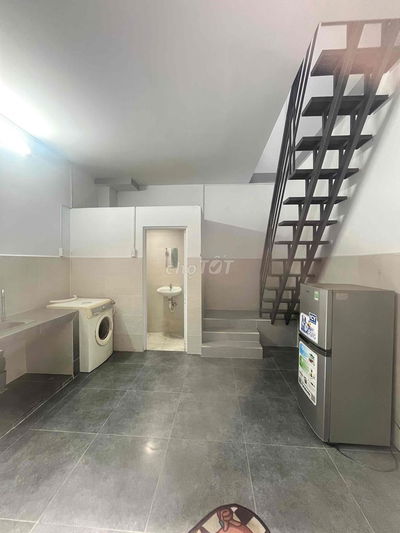 NHÀ NGUYÊN CĂN GẦN TDTU RMIT - Trần Xuân Soạn Q7