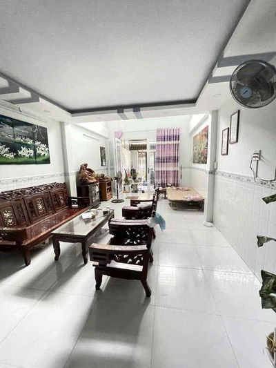 1 LẦU 1 LỬNG - CÓ SÂN RIÊNG ĐỂ XE - NGUYỄN DUY PHƯƠNG , BÌNH CHÁNH
