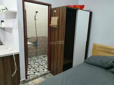 Cho thuê phòng cao cấp Full nội thất – Q10, vào ở ngay