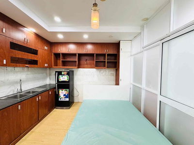 Cho thuê gấp căn hộ 2pn gần văn lang cơ sở 3 giá học sinh sinh viên li